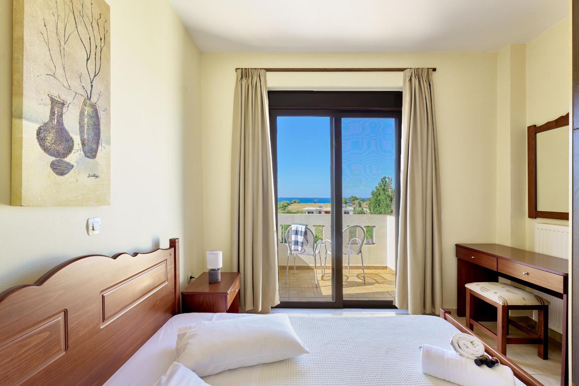 קולימברי Villa Gereoudis Seaview Apartments-Pool & Bar מראה חיצוני תמונה