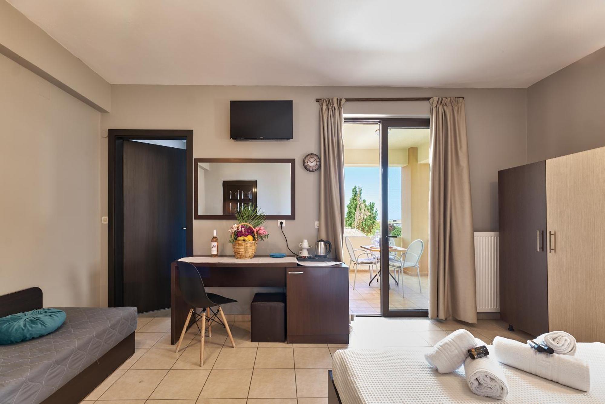 קולימברי Villa Gereoudis Seaview Apartments-Pool & Bar מראה חיצוני תמונה